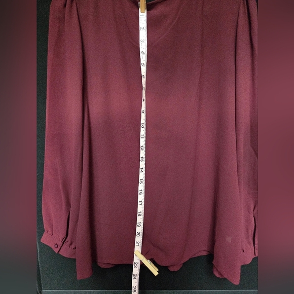 Ann Taylor Loft Burgundy Blouse with Black Lace Trim Size Large - Picture 7 of 8